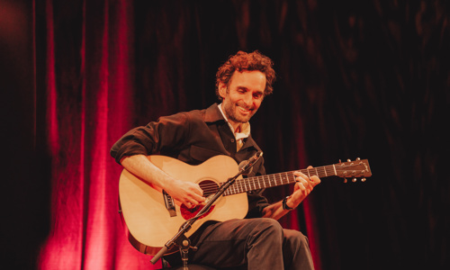 Julian Lage