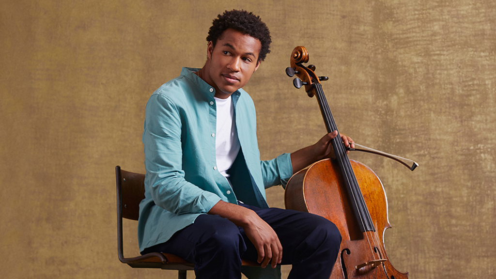 Sheku Kanneh-Mason with his cello