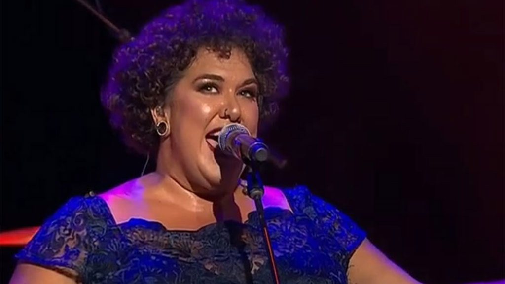 Casey Donovan performs '9 to 5' by Dolly Parton