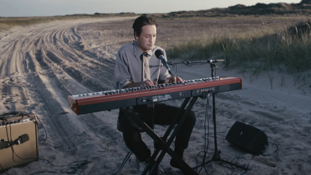 Marlon Williams - Love Is A Terrible Thing (live @ITGWO 17)