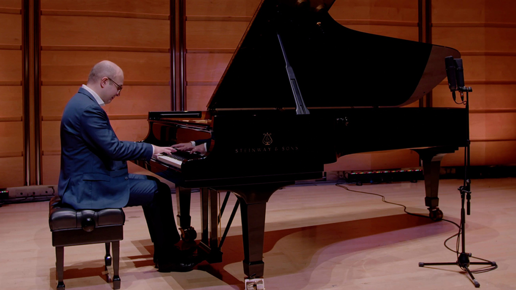 Alexander Gavrylyuk performs Brahms's Intermezzo Op.117 No.2