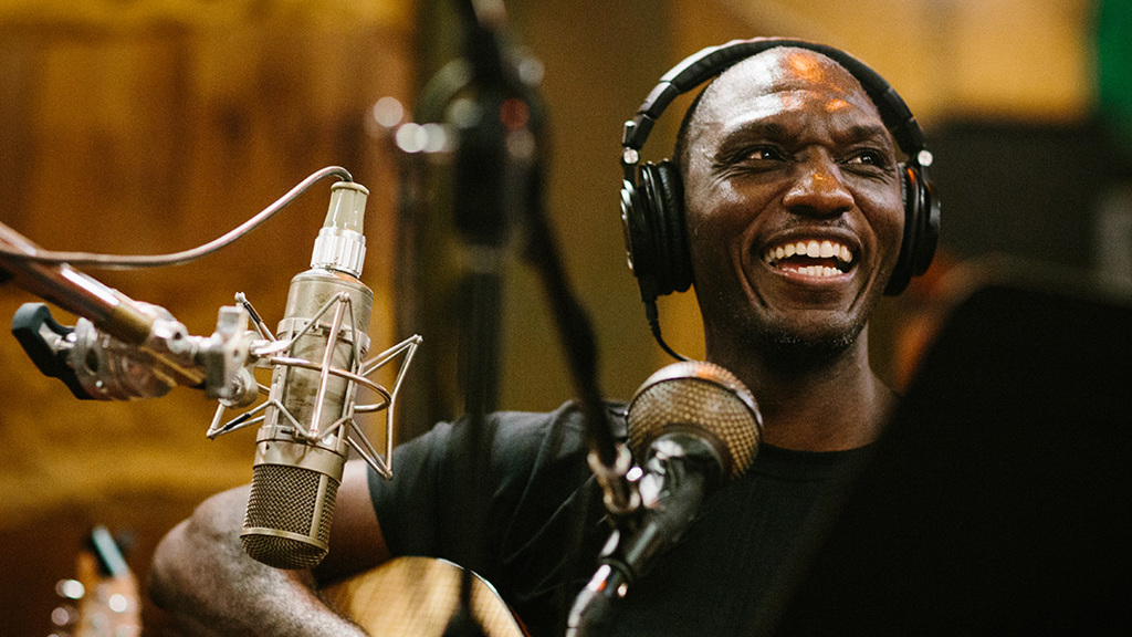 Cedric Burnside - "Step In" 