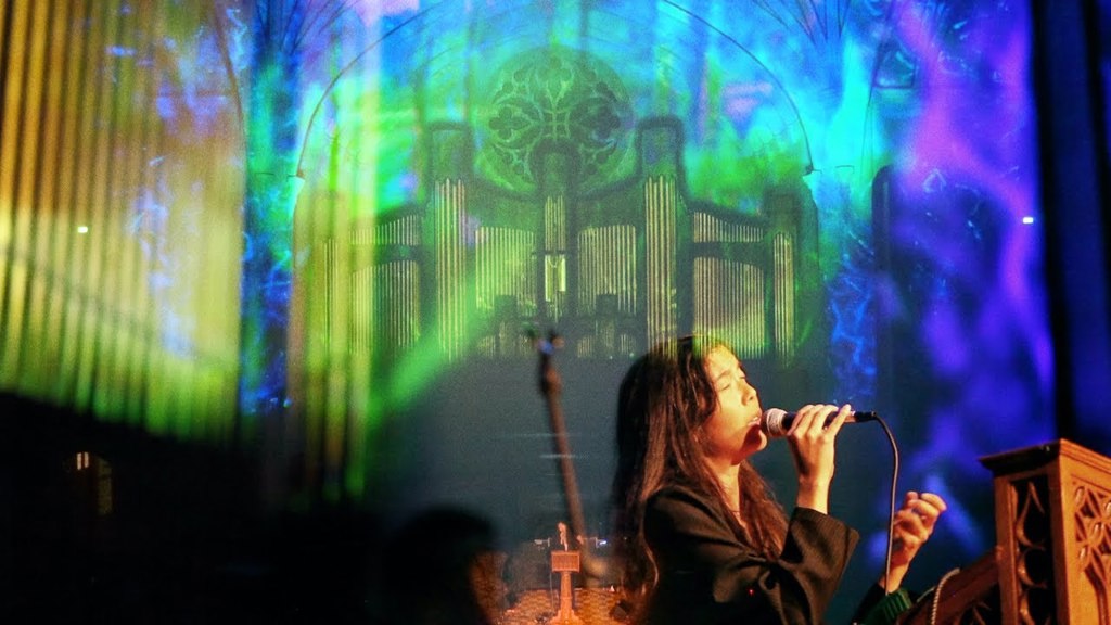 Ana Roxanne - Venus (Live at Ambient Church Los Angeles)