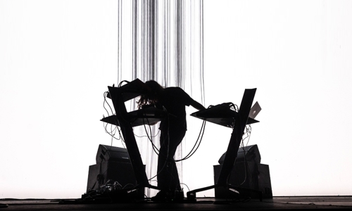 Rival Consoles Live A/V