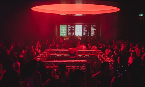 Winter Violet: Ladyhawke (DJ), DEVAURA, Charlie Villas, La Foxy Fuzz + more